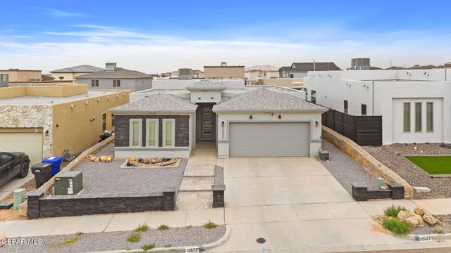 12622 AMESBURY, El Paso, TX 79928
