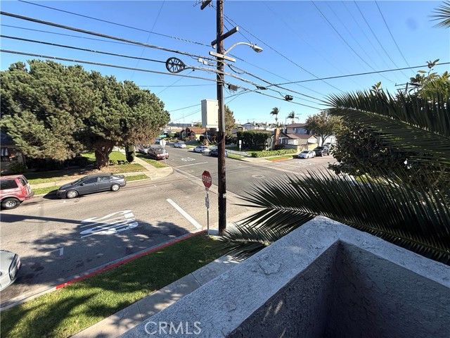 4307 W 142nd Street 12, Hawthorne, CA 90250