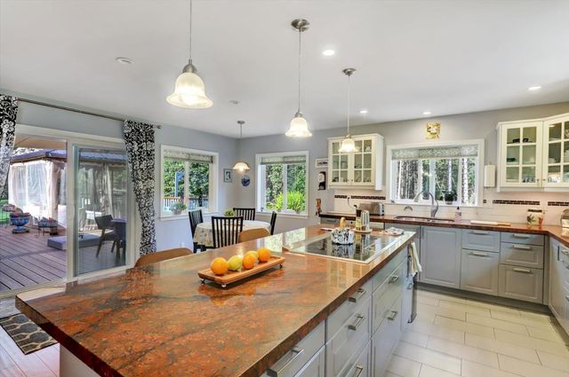 14083 Mandolin Way, Nevada City, CA 95959