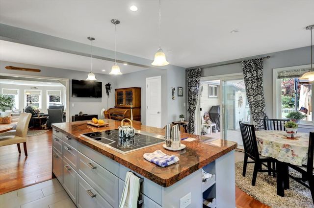 14083 Mandolin Way, Nevada City, CA 95959