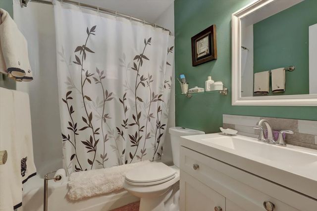 14083 Mandolin Way, Nevada City, CA 95959