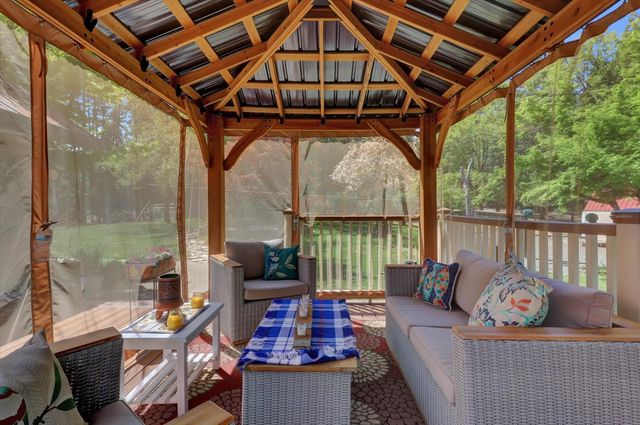 14083 Mandolin Way, Nevada City, CA 95959