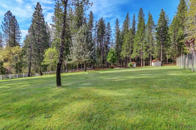 14083 Mandolin Way, Nevada City, CA 95959