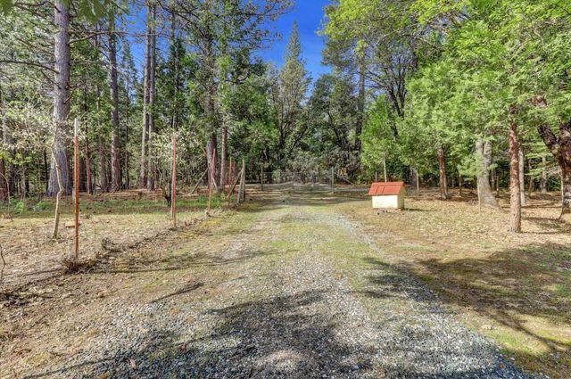 14083 Mandolin Way, Nevada City, CA 95959