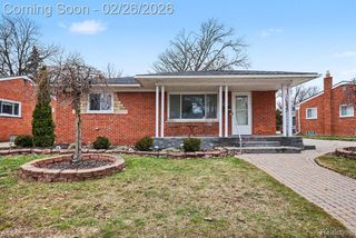 29701 Mark Avenue, Madison Heights, MI 48071
