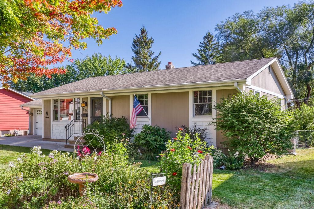 108 18th Avenue N, South Saint Paul, MN 55075 — photo 4