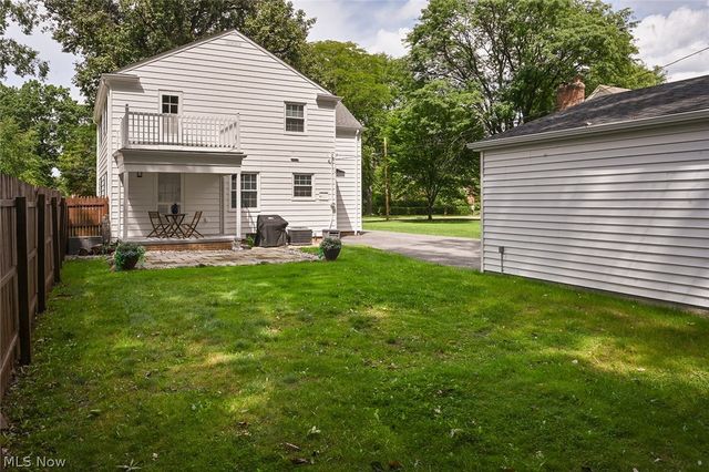 19406 Scottsdale Boulevard, Shaker Heights, OH 44122