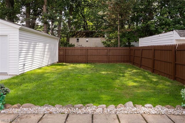 19406 Scottsdale Boulevard, Shaker Heights, OH 44122