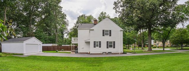 19406 Scottsdale Boulevard, Shaker Heights, OH 44122