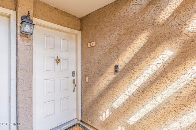 2146 W ISABELLA Avenue 122, Mesa, AZ 85202