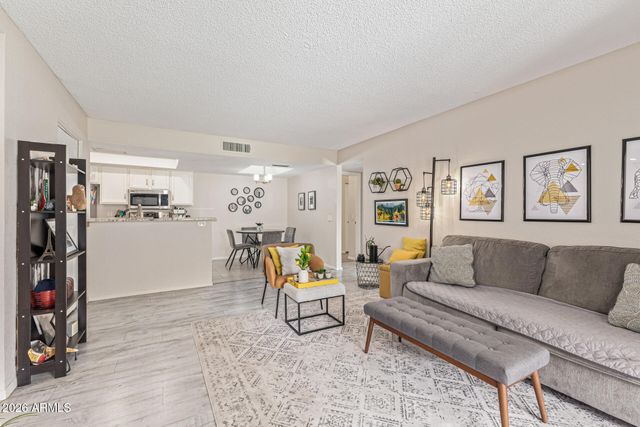 2146 W ISABELLA Avenue 122, Mesa, AZ 85202