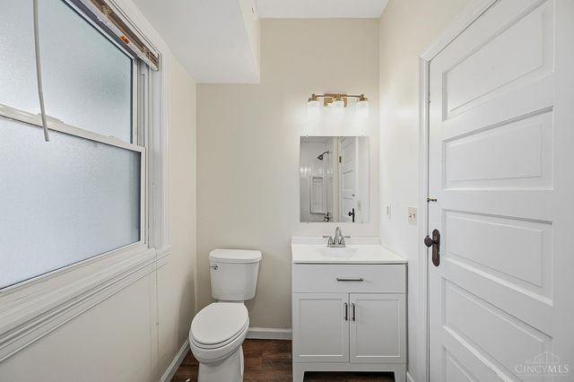 3559 Vista Avenue, Cincinnati, OH 45208