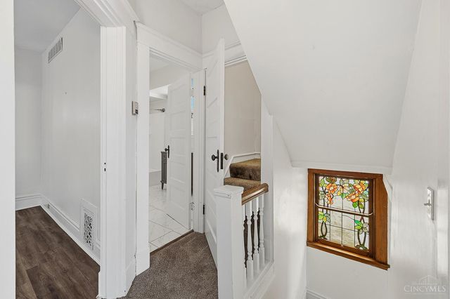 3559 Vista Avenue, Cincinnati, OH 45208