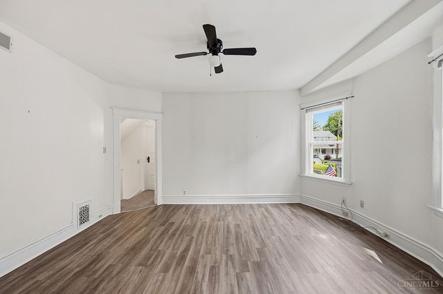 3559 Vista Avenue, Cincinnati, OH 45208