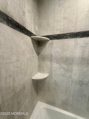 117 Greymoor Road, Howell, NJ 07731