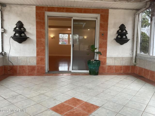 117 Greymoor Road, Howell, NJ 07731