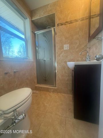 117 Greymoor Road, Howell, NJ 07731