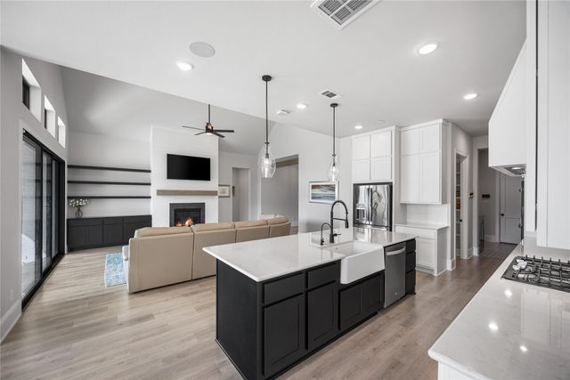 15391 Ringbill Way, Magnolia, TX 77354