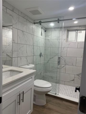 1628 NW 15th Street 1628, Miami, FL 33125