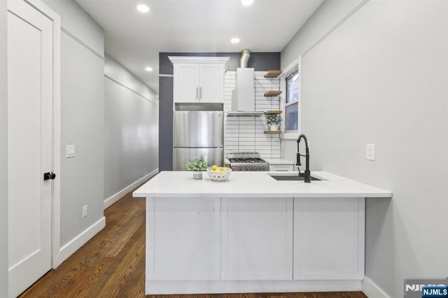 112 Duncan Avenue, Jersey City, NJ 07306