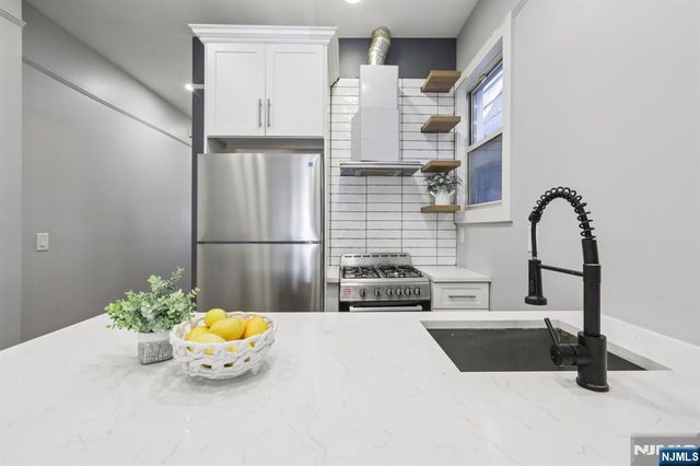 112 Duncan Avenue, Jersey City, NJ 07306