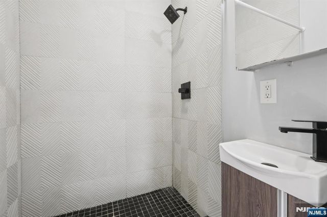 112 Duncan Avenue, Jersey City, NJ 07306