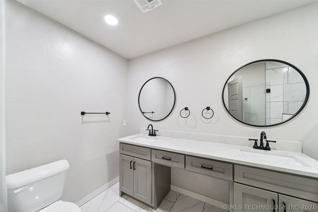 18700 E 94th Street, Broken Arrow, OK 74012