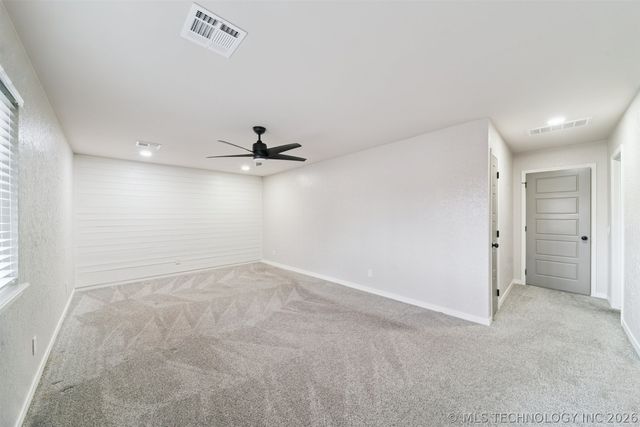 18700 E 94th Street, Broken Arrow, OK 74012