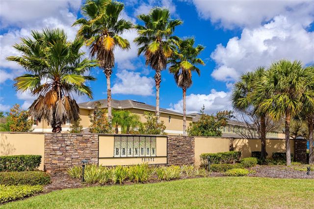 2753 HAMPTON GREEN LANE, Brandon, FL 33511