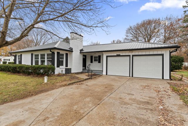 27644 E Fawn River Road, Sturgis Twp, MI 49091