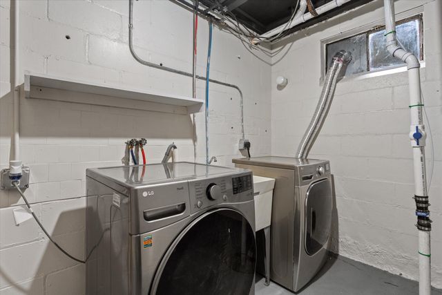 27644 E Fawn River Road, Sturgis Twp, MI 49091