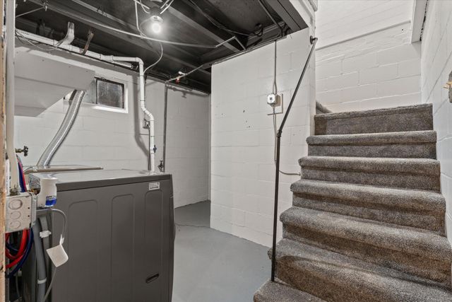 27644 E Fawn River Road, Sturgis Twp, MI 49091