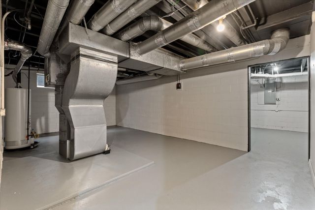 27644 E Fawn River Road, Sturgis Twp, MI 49091