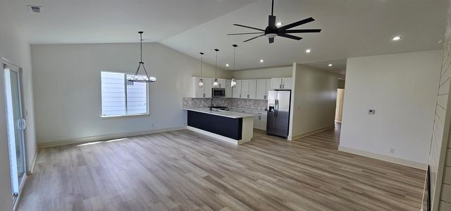 1500 E Appleton St., Valley Center, KS 67147