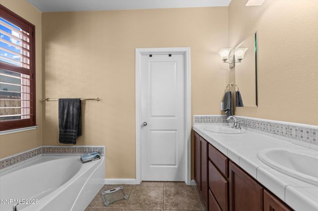 5067 Diorite Court, Sparks, NV 89436