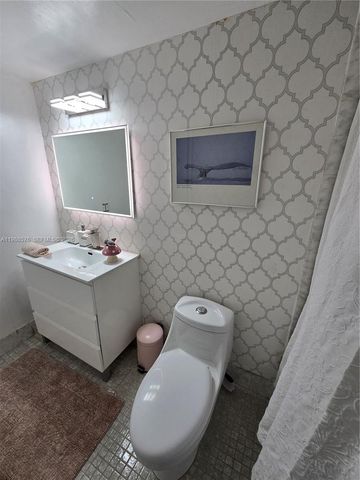 2750 NE 183rd Street 2205 T, Aventura, FL 33160