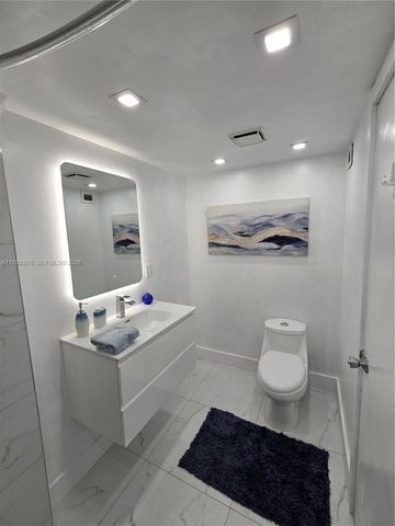 2750 NE 183rd Street 2205 T, Aventura, FL 33160