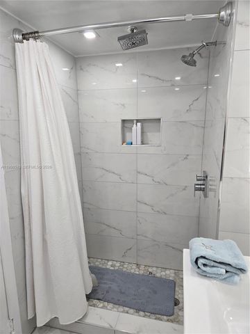 2750 NE 183rd Street 2205 T, Aventura, FL 33160