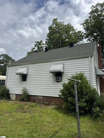 134 E Wilburn Avenue, Greenville, SC 29611