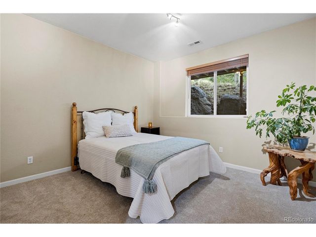 385 Snyder Mountain Rd, Evergreen, CO 80439