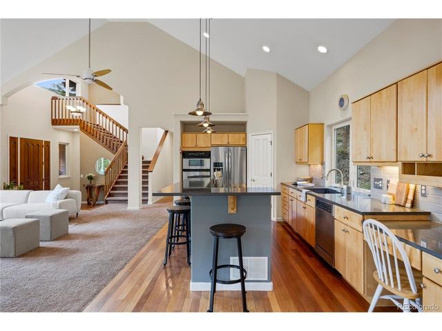 385 Snyder Mountain Rd, Evergreen, CO 80439