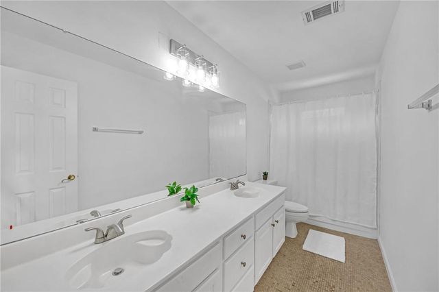11895 Leeward Walk Circle, Alpharetta, GA 30005