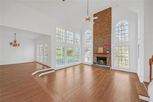 11895 Leeward Walk Circle, Alpharetta, GA 30005