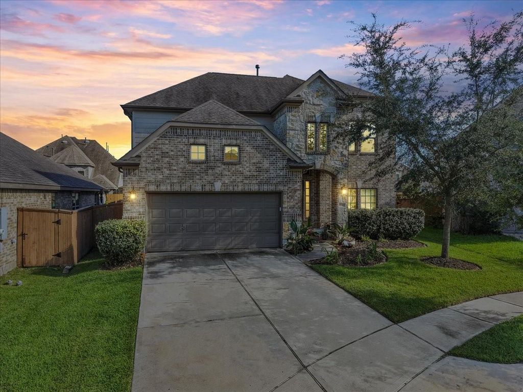 12417 Britta Lane, Texas City, TX 77568