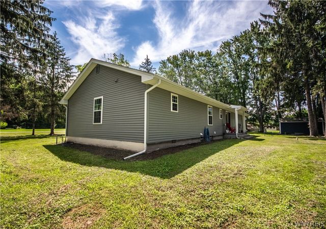 2964 Rosemarie Circle, Newfane, NY 14108