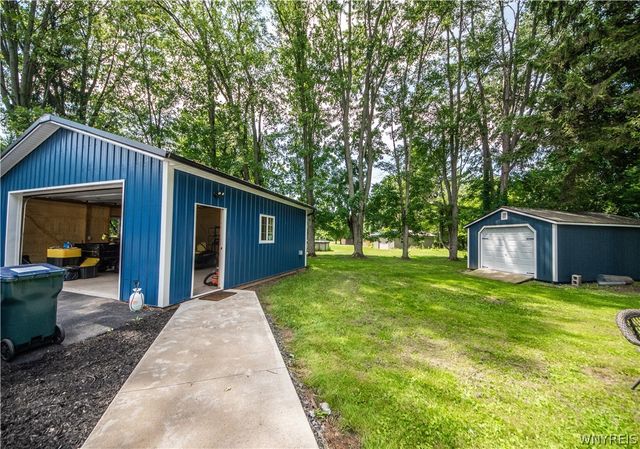 2964 Rosemarie Circle, Newfane, NY 14108