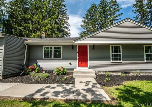 2964 Rosemarie Circle, Newfane, NY 14108