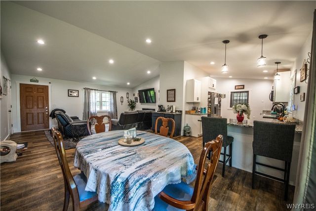 2964 Rosemarie Circle, Newfane, NY 14108