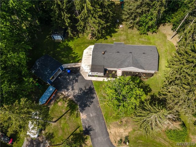 2964 Rosemarie Circle, Newfane, NY 14108