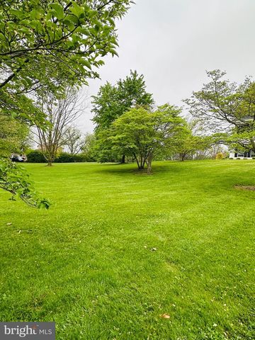 91 PRIDES XING, Shenandoah Junction, WV 25442